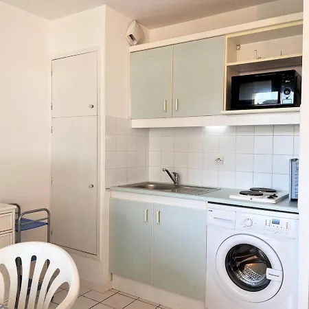 Familial Avec Piscine, Terrasse Et Parking Au Lavandou - 5 Couchages - Fr-1-251-487 Le Lavandou
