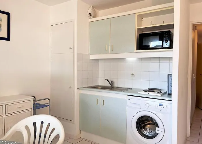 Familial Avec Piscine, Terrasse Et Parking Au Lavandou - 5 Couchages - Fr-1-251-487 勒拉旺杜